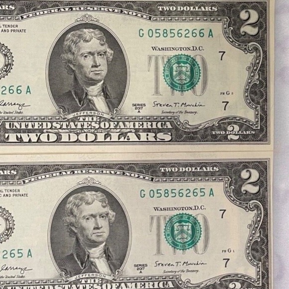 2017 Two Dollar Bills Lot of 4 Uncirculated/Low and Sequential #-64 to 67 - Picture 4 of 6